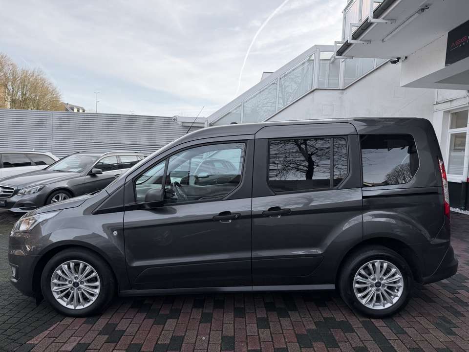 Ford Tourneo Connect - Imagem 8