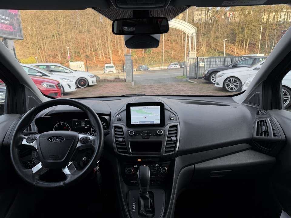 Ford Tourneo Connect - Imagem 13