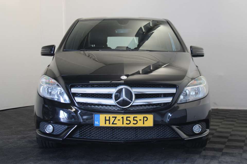 Mercedes-Benz B 180 - Imagem 3