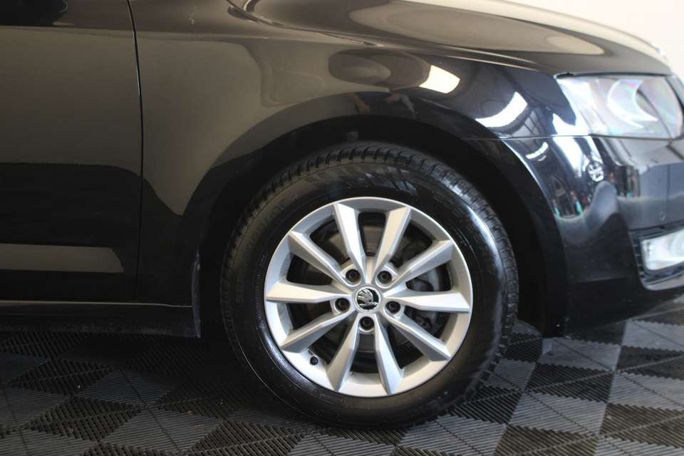 Skoda Octavia - Imagem 14