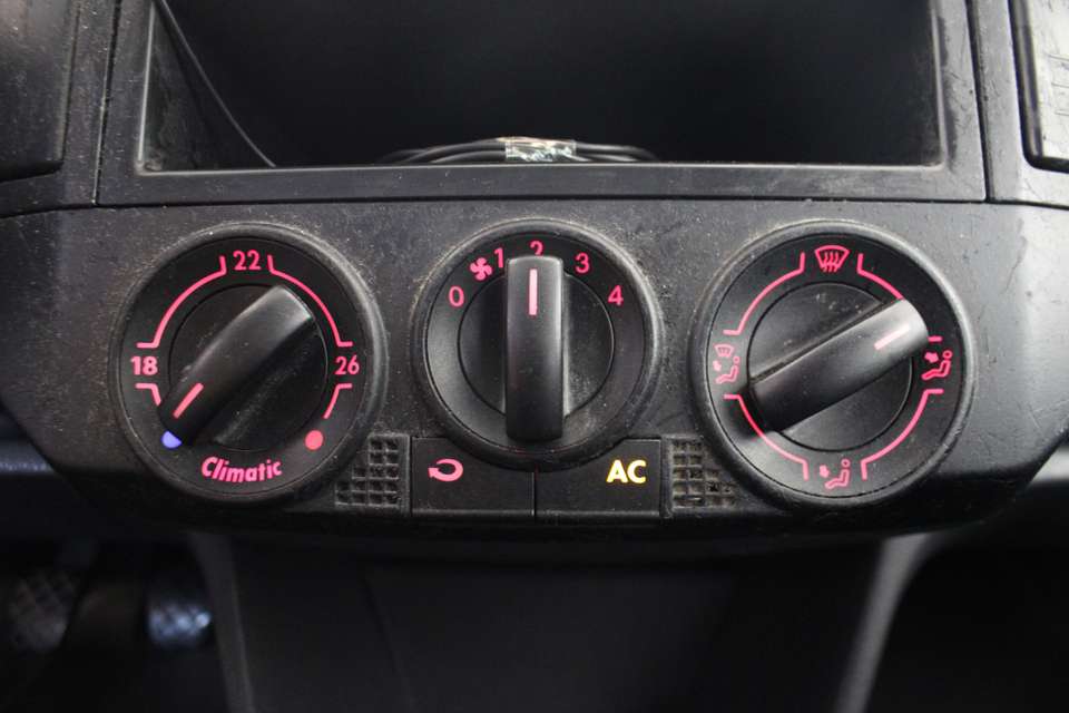 Volkswagen Polo - Imagem 12