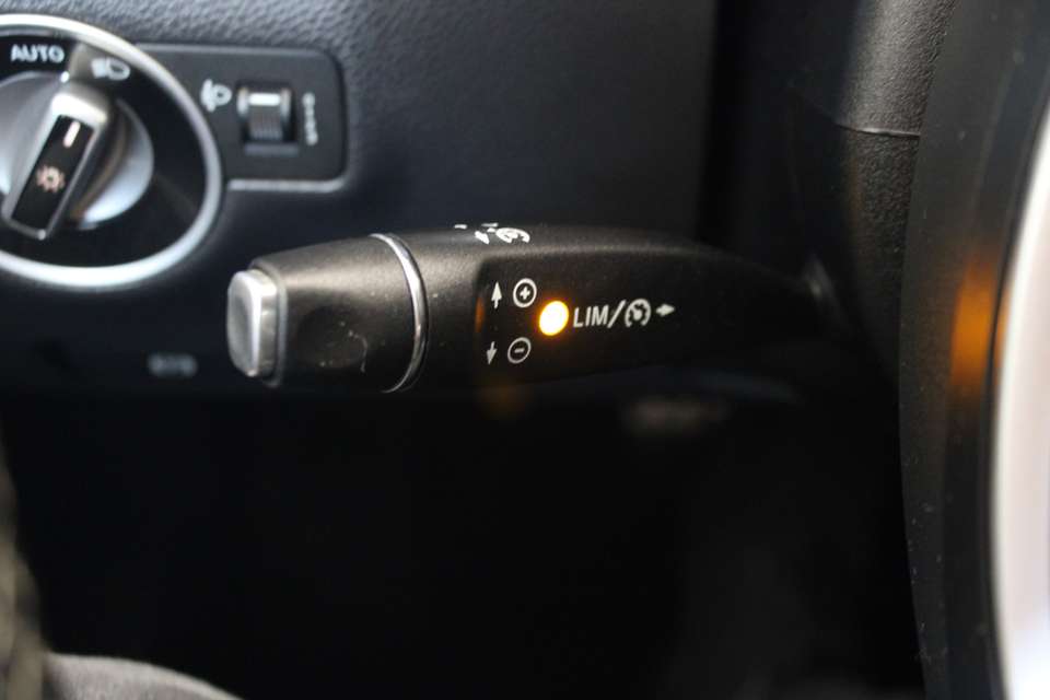 Mercedes-Benz B 180 - Imagem 16