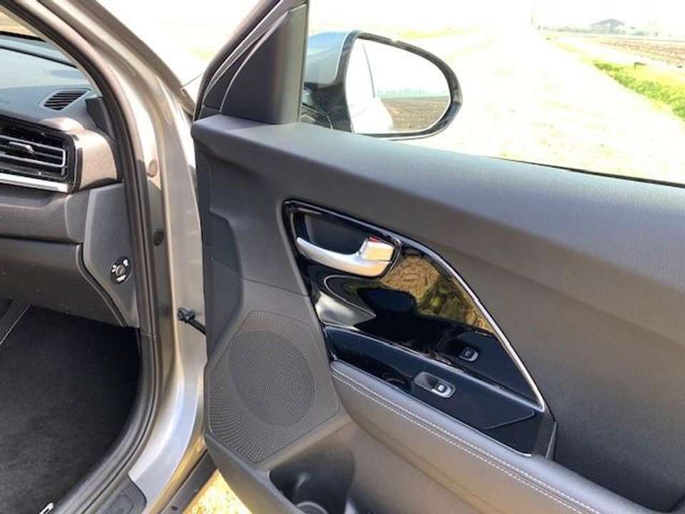 Kia Niro - Imagem 8