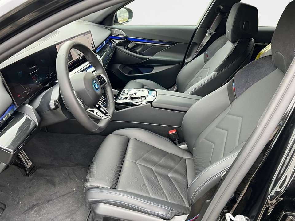 BMW i5 - Imagem 10