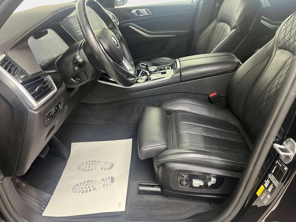 BMW X5 - Imagem 10