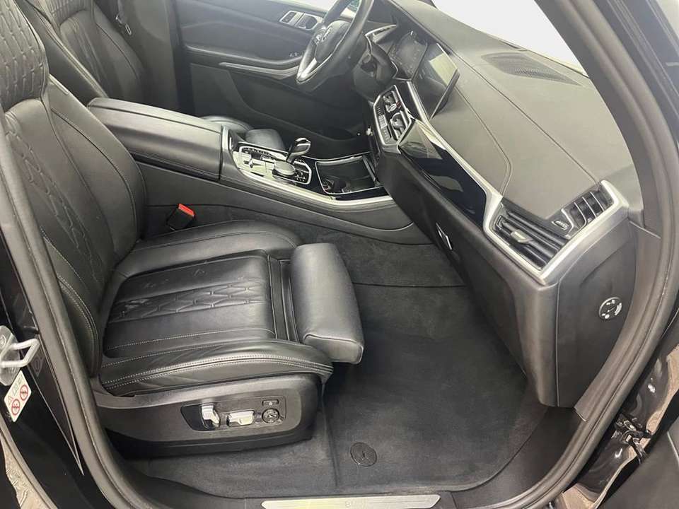 BMW X5 - Imagem 14