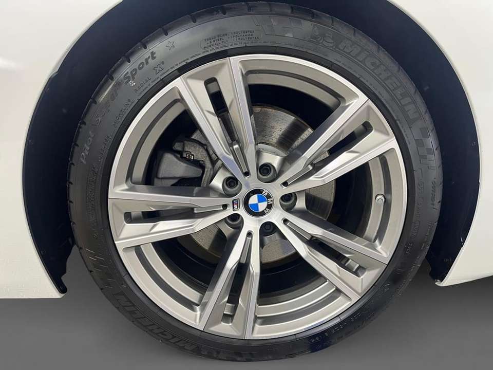 BMW Z4 - Imagem 15