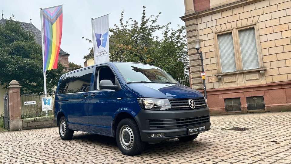 Volkswagen T6 Kombi - Imagem 4