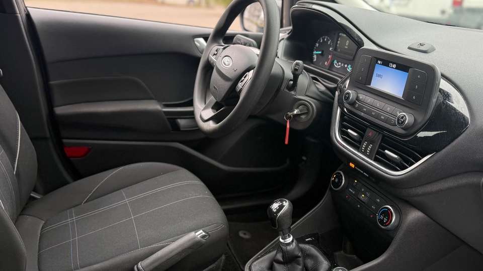 Ford Fiesta - Imagem 6