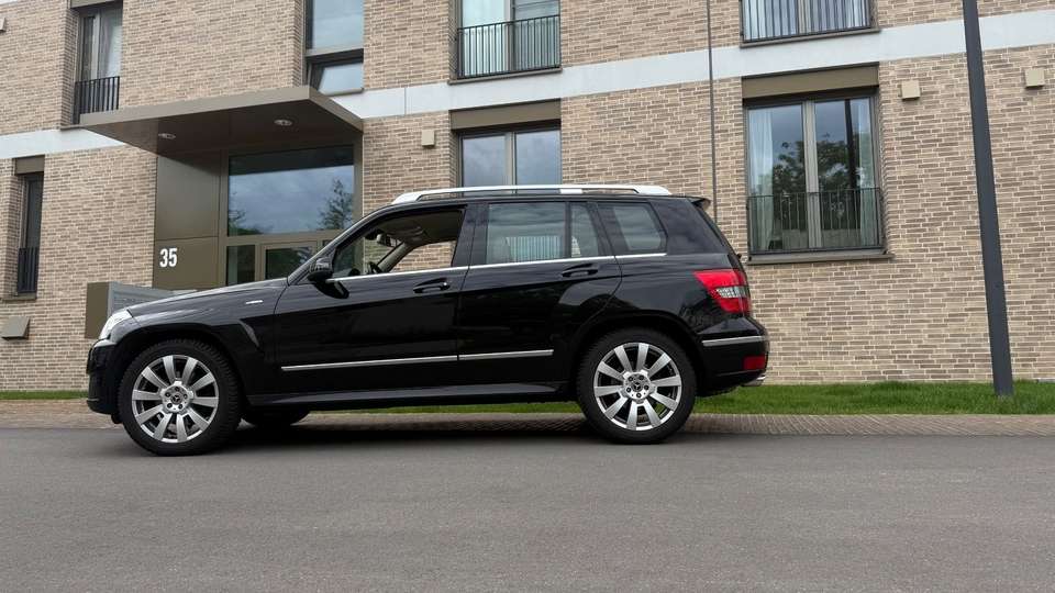 Mercedes-Benz GLK 220 - Imagem 4