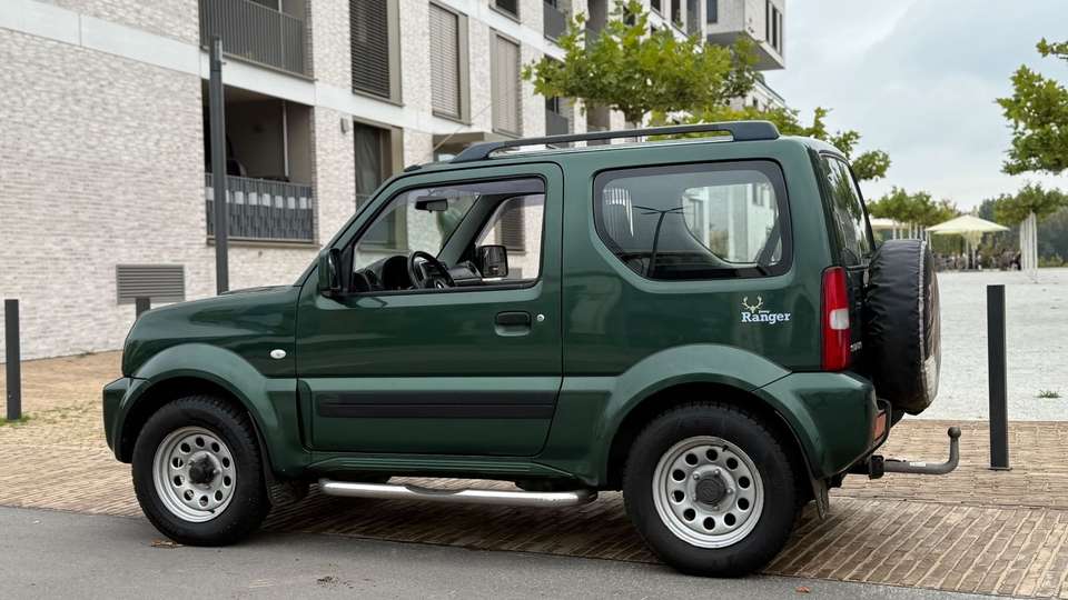 Suzuki Jimny - Imagem 6