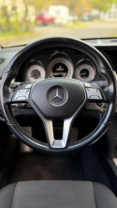 Mercedes-Benz GLK 220 - Imagem 7