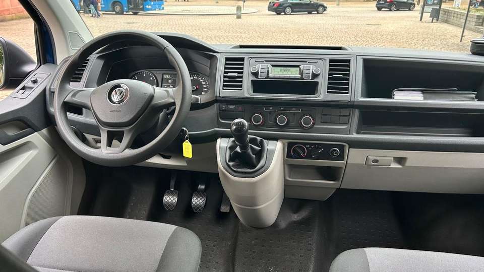 Volkswagen T6 Kombi - Imagem 13