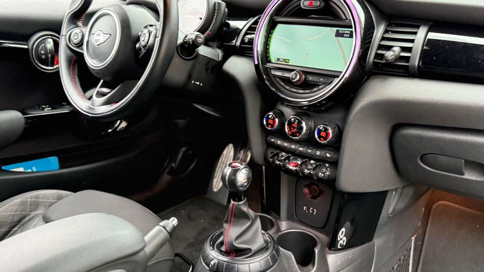 MINI Cooper S - Imagem 10