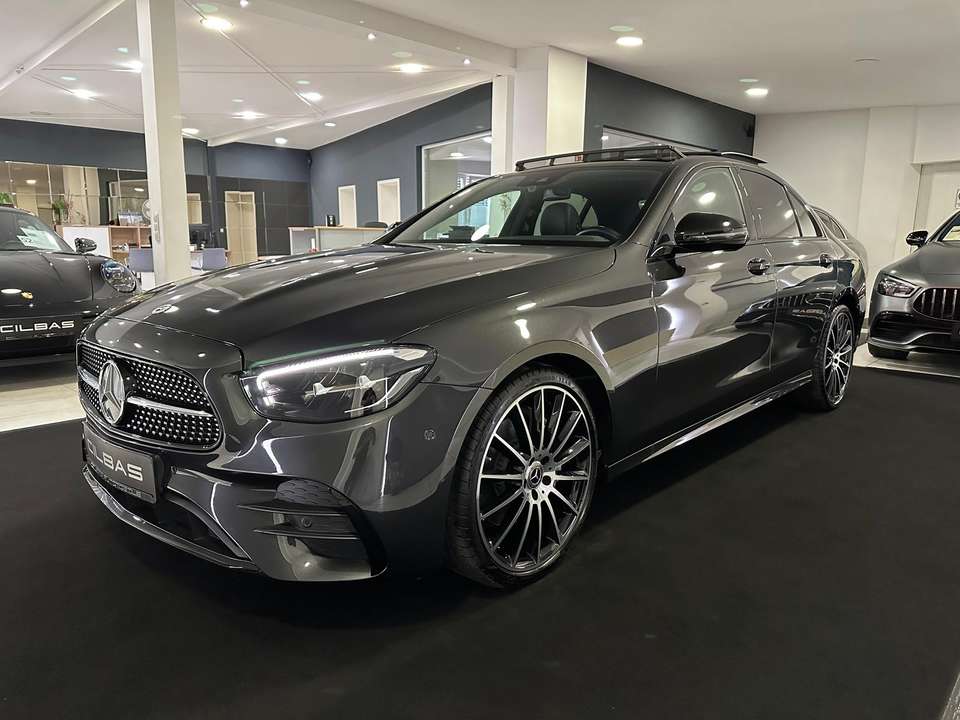 Mercedes-Benz E 220 - Imagem 2