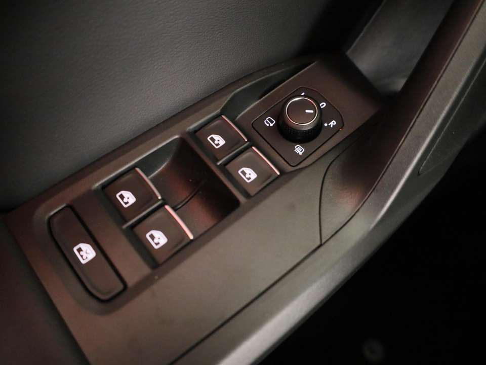 SEAT Leon e-Hybrid - Imagem 9