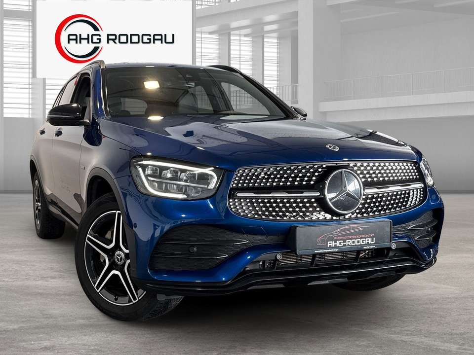 Mercedes-Benz GLC 300 - Imagem 1