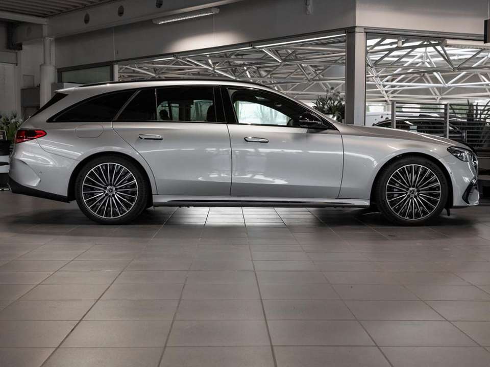 Mercedes-Benz E 300 - Imagem 4