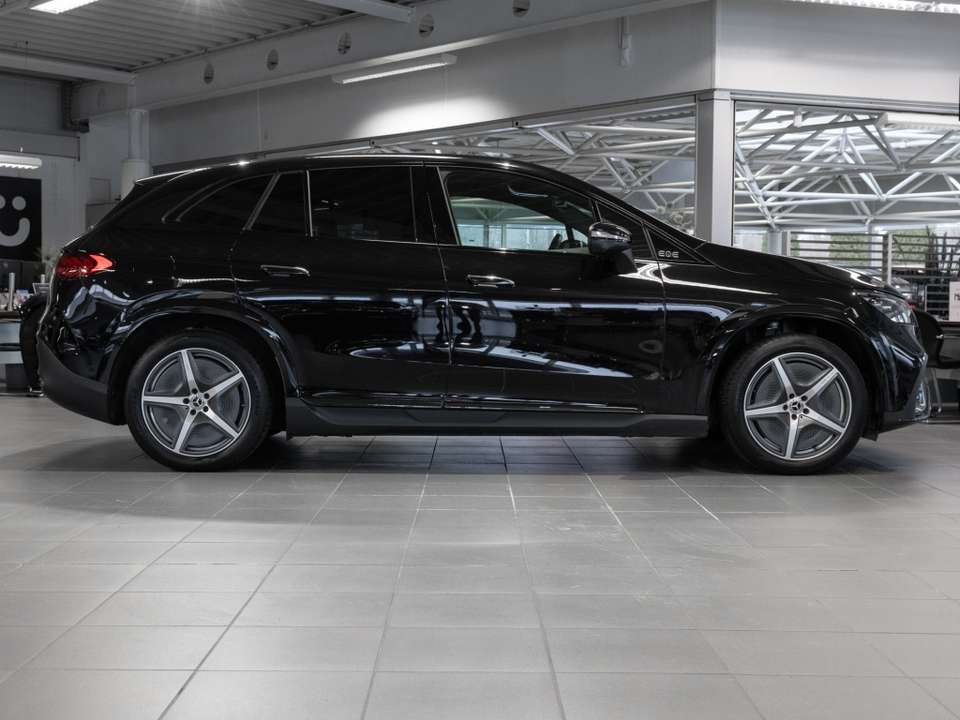 Mercedes-Benz EQE SUV - Imagem 4