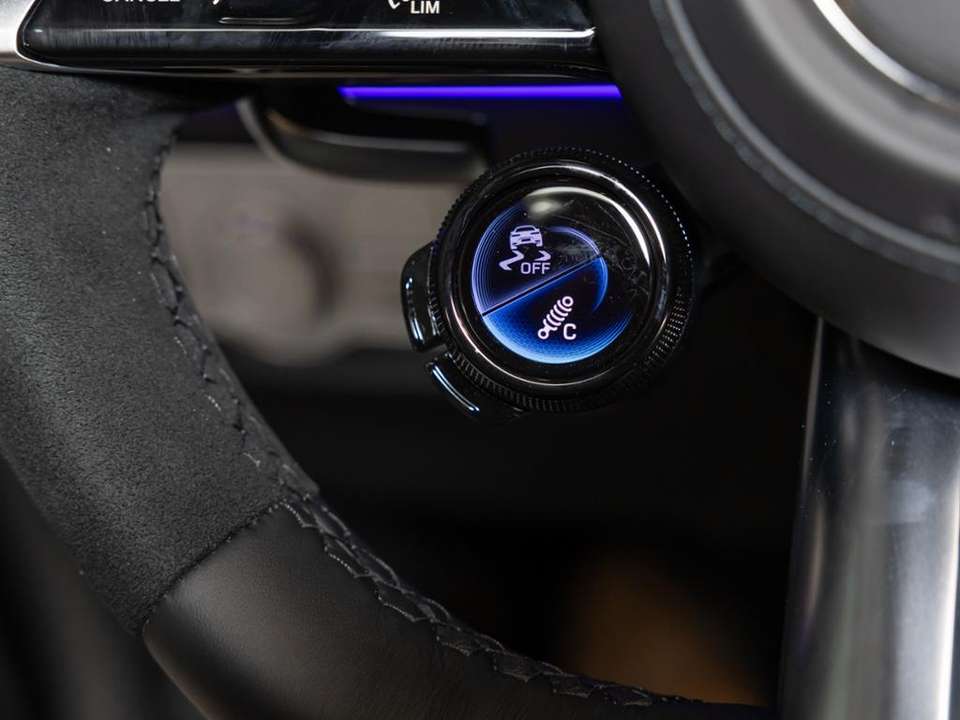 Mercedes-Benz GLE 53 AMG - Imagem 12