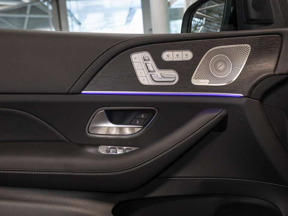 Mercedes-Benz GLE 53 AMG - Imagem 13