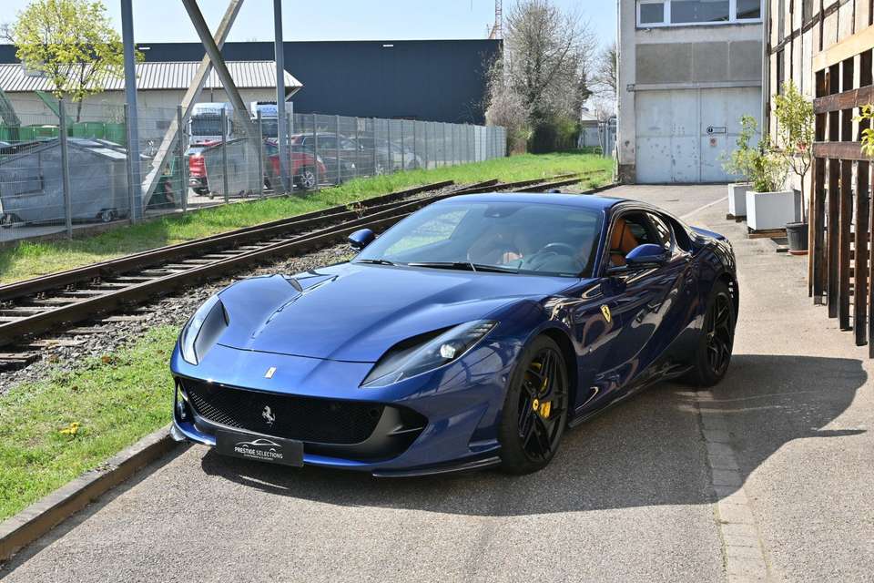 Ferrari 812 - Imagem 11