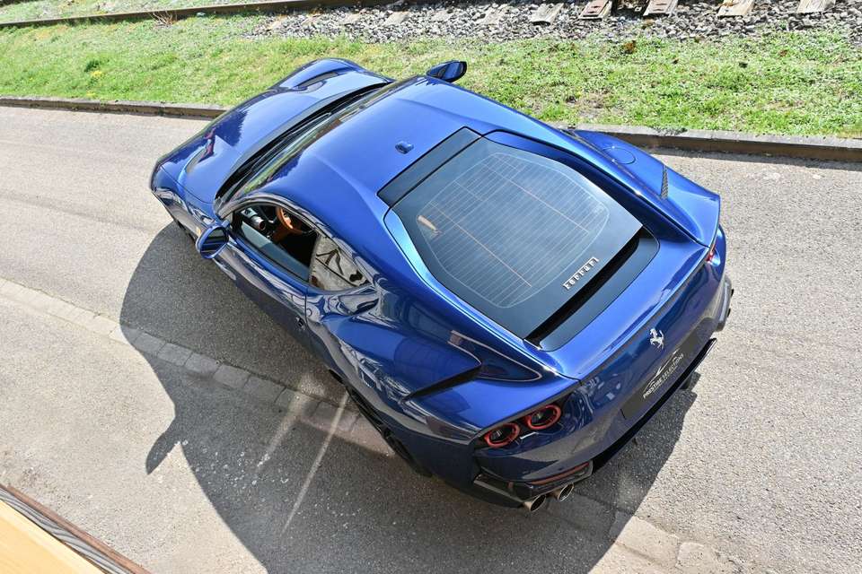 Ferrari 812 - Imagem 15