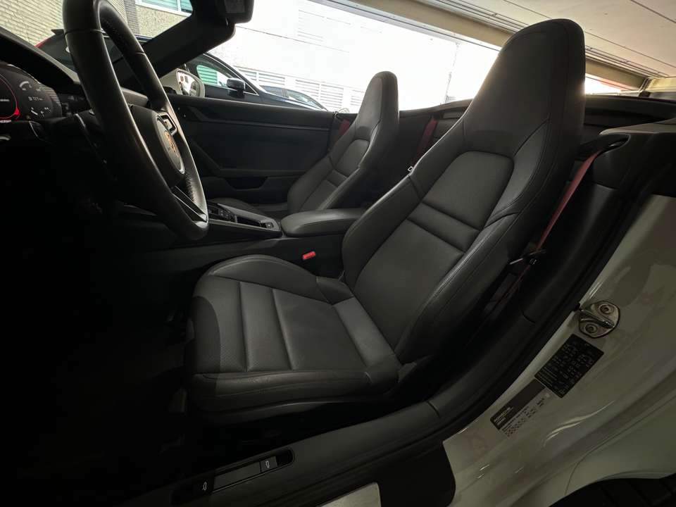 Porsche 992 - Imagem 6