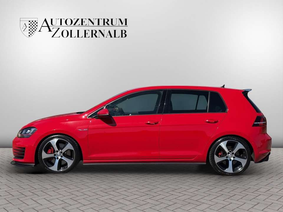 Volkswagen Golf - Imagem 3