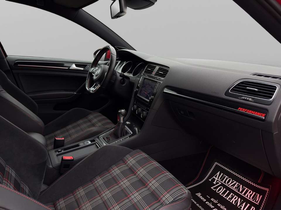Volkswagen Golf - Imagem 9