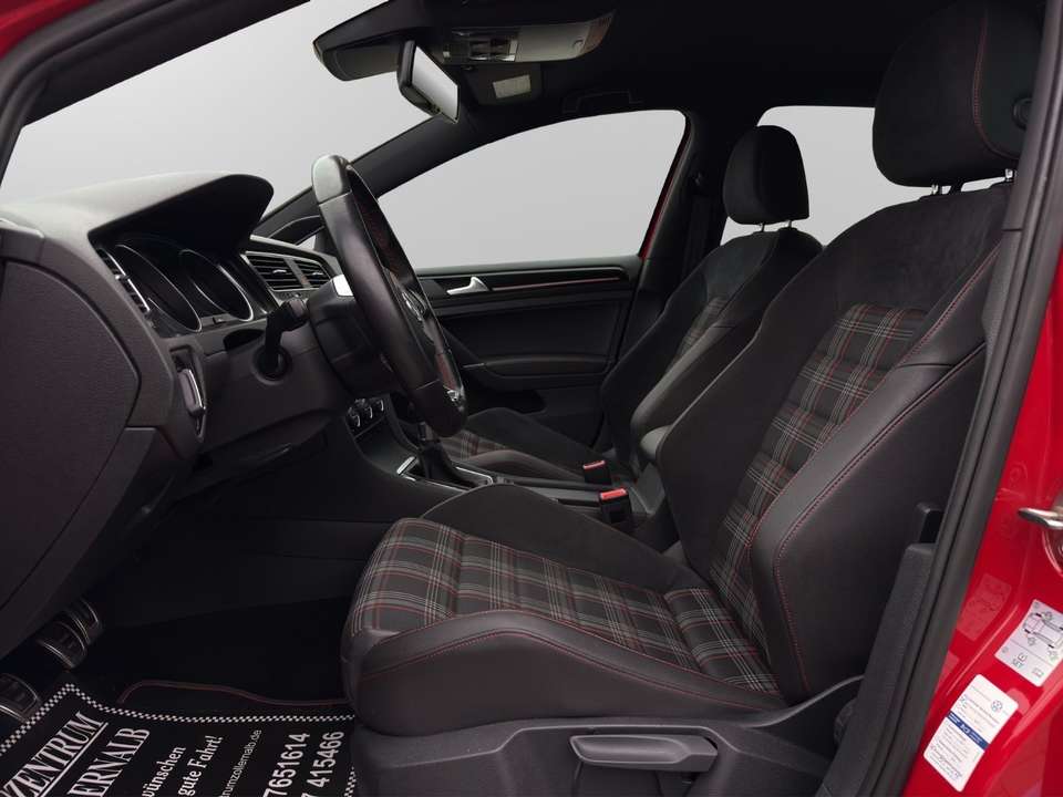 Volkswagen Golf - Imagem 11