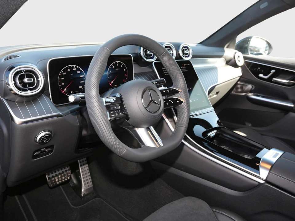 Mercedes-Benz GLC 300 - Imagem 7