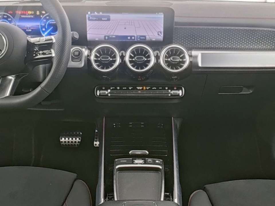Mercedes-Benz EQB 250 - Imagem 6