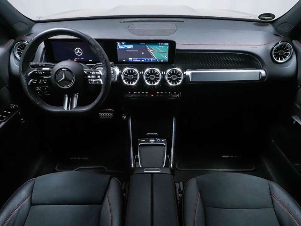 Mercedes-Benz EQB 350 - Imagem 9