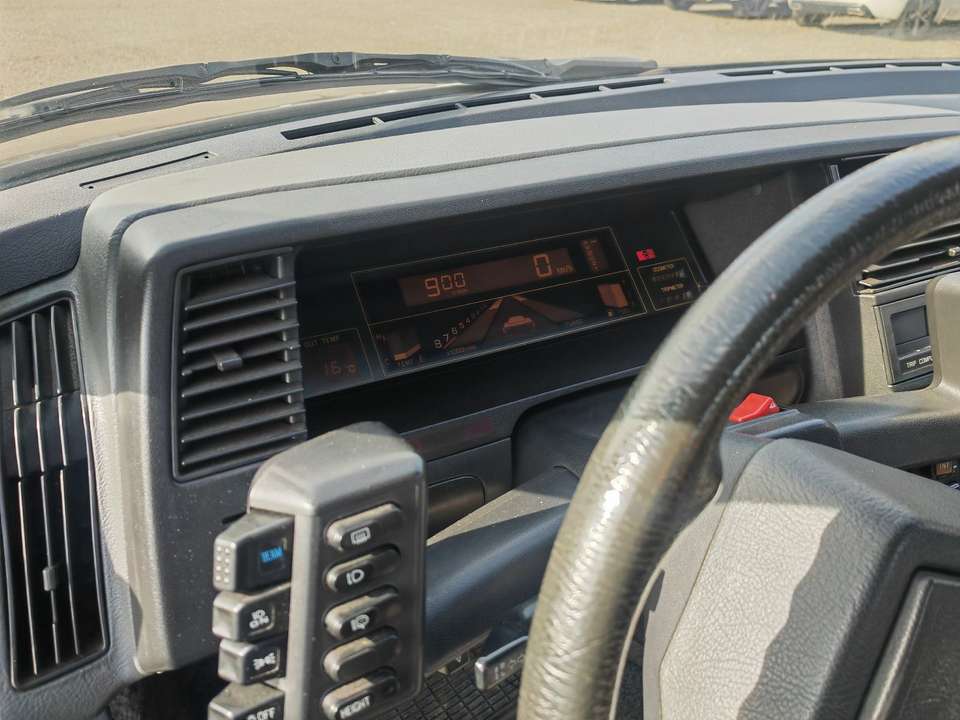 Subaru XT - Imagem 6