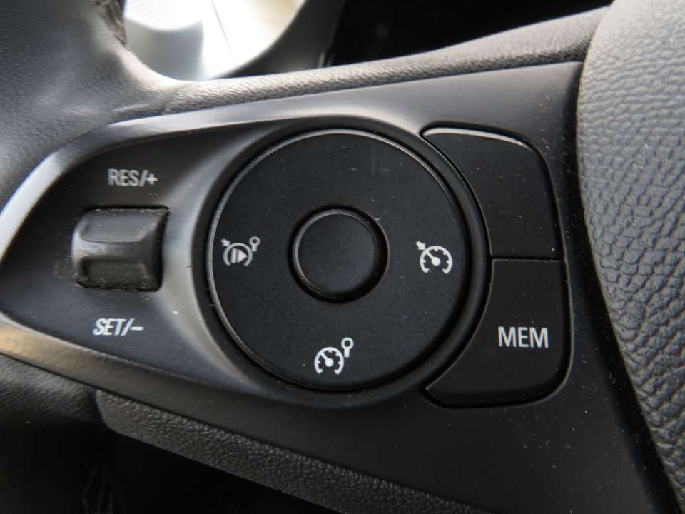 Opel Corsa - Imagem 13