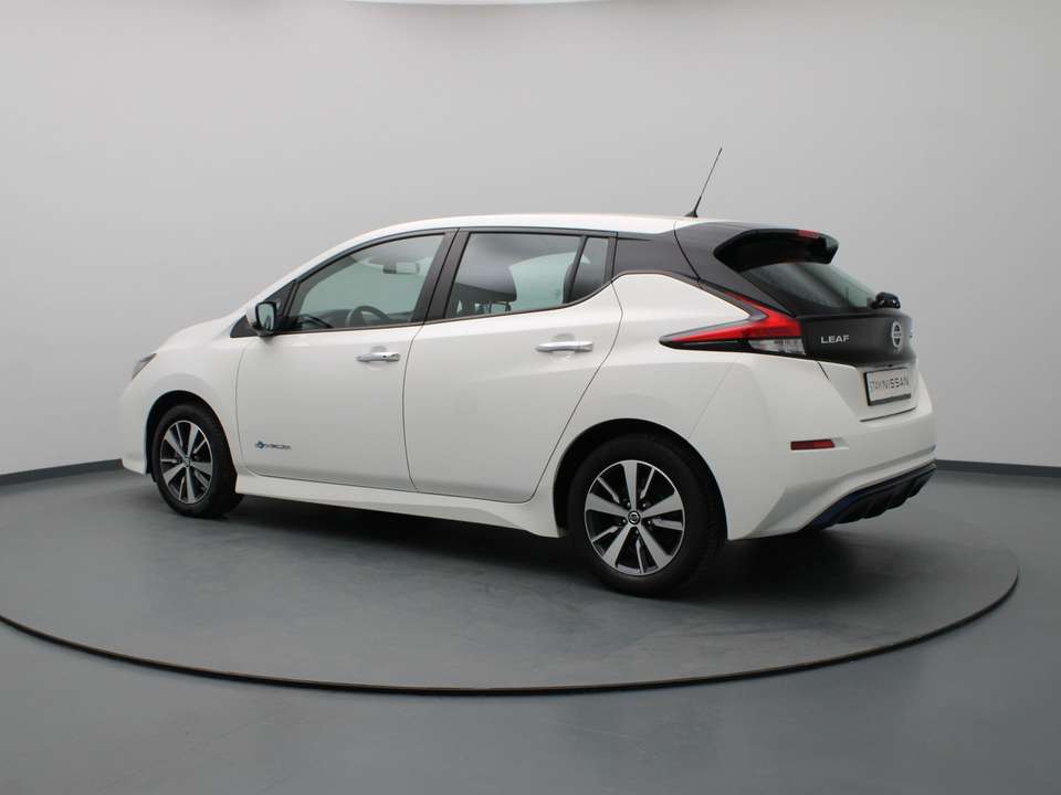 Nissan Leaf - Imagem 2