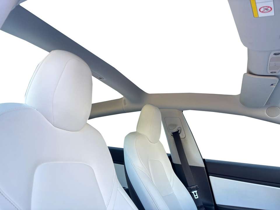 Tesla Model 3 - Imagem 6