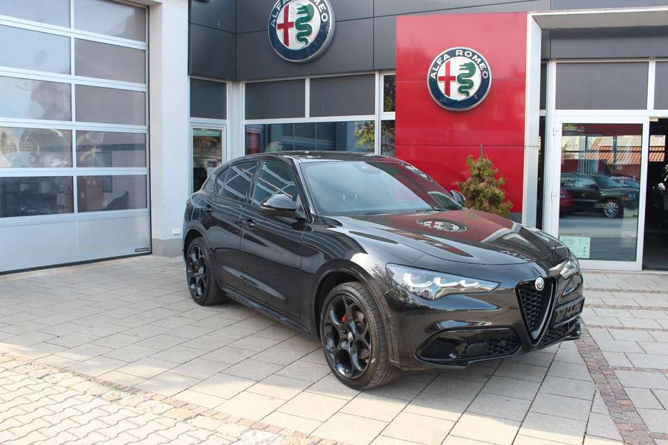 Alfa Romeo Stelvio - Imagem 1