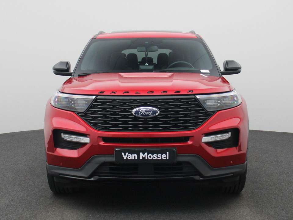 Ford Explorer - Imagem 3