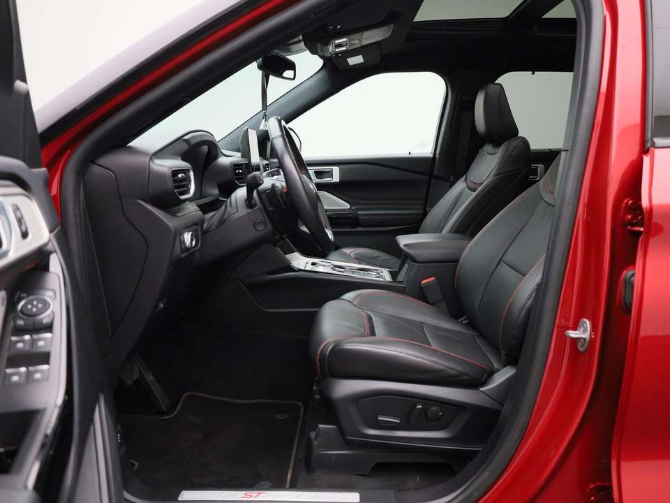 Ford Explorer - Imagem 11