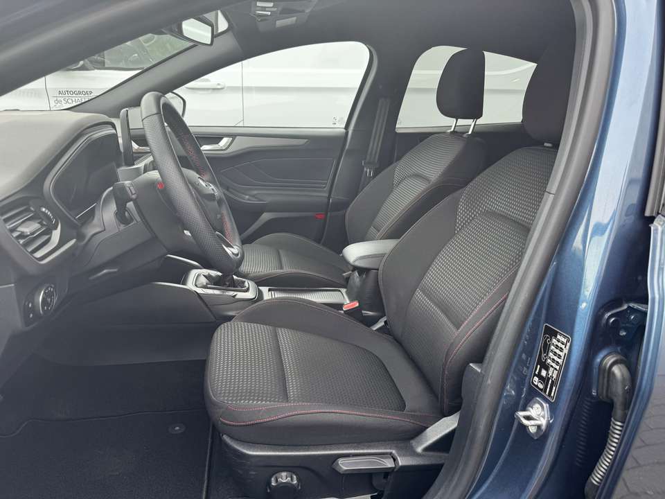 Ford Focus - Imagem 10