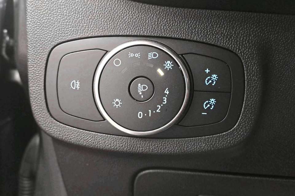 Ford Fiesta - Imagem 11