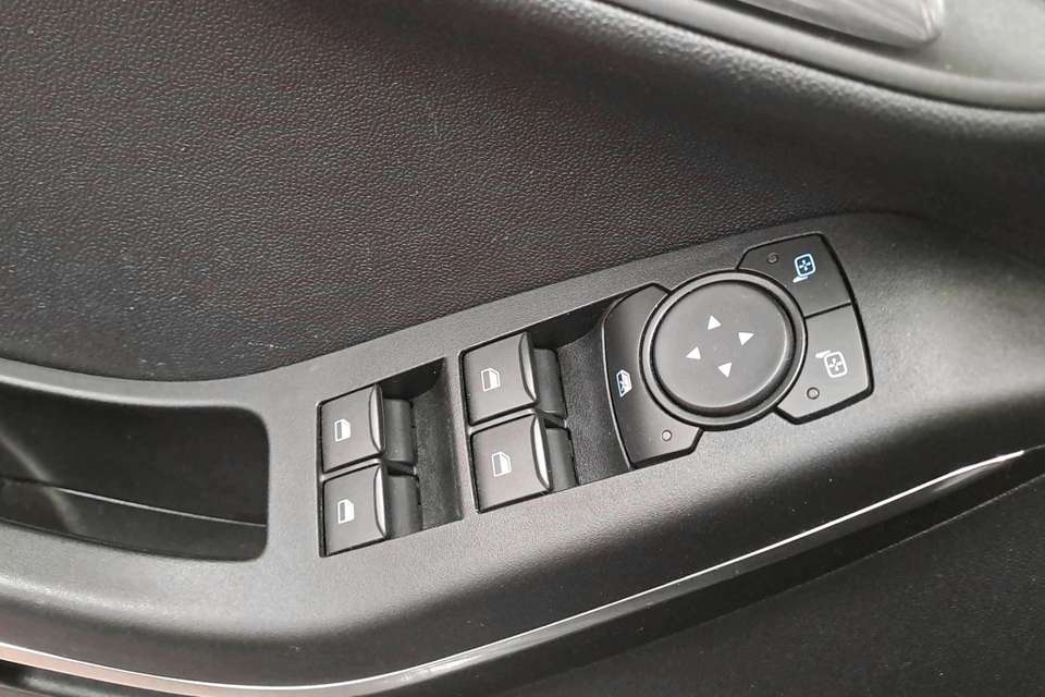 Ford Fiesta - Imagem 12