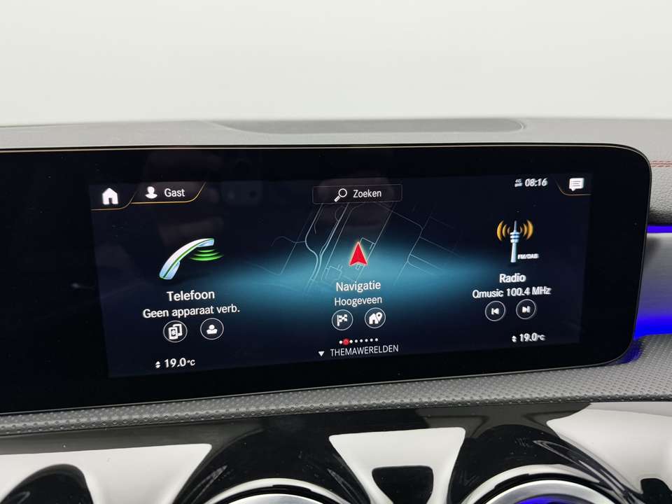 Mercedes-Benz CLA 180 - Imagem 12