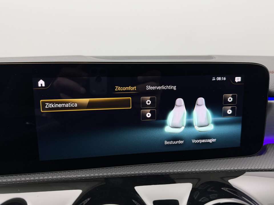 Mercedes-Benz CLA 180 - Imagem 14