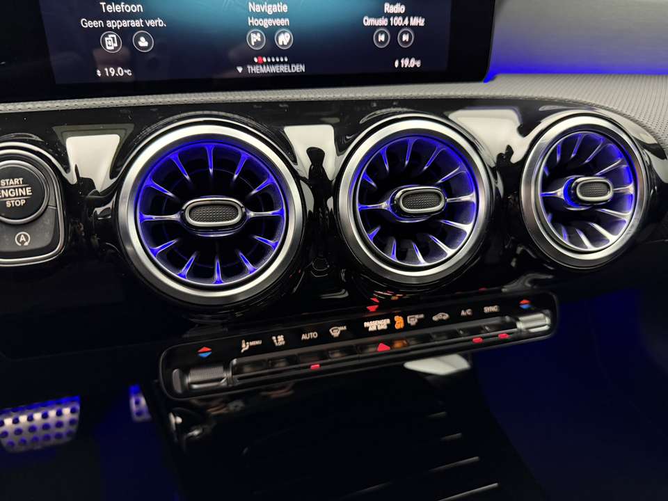 Mercedes-Benz CLA 180 - Imagem 20
