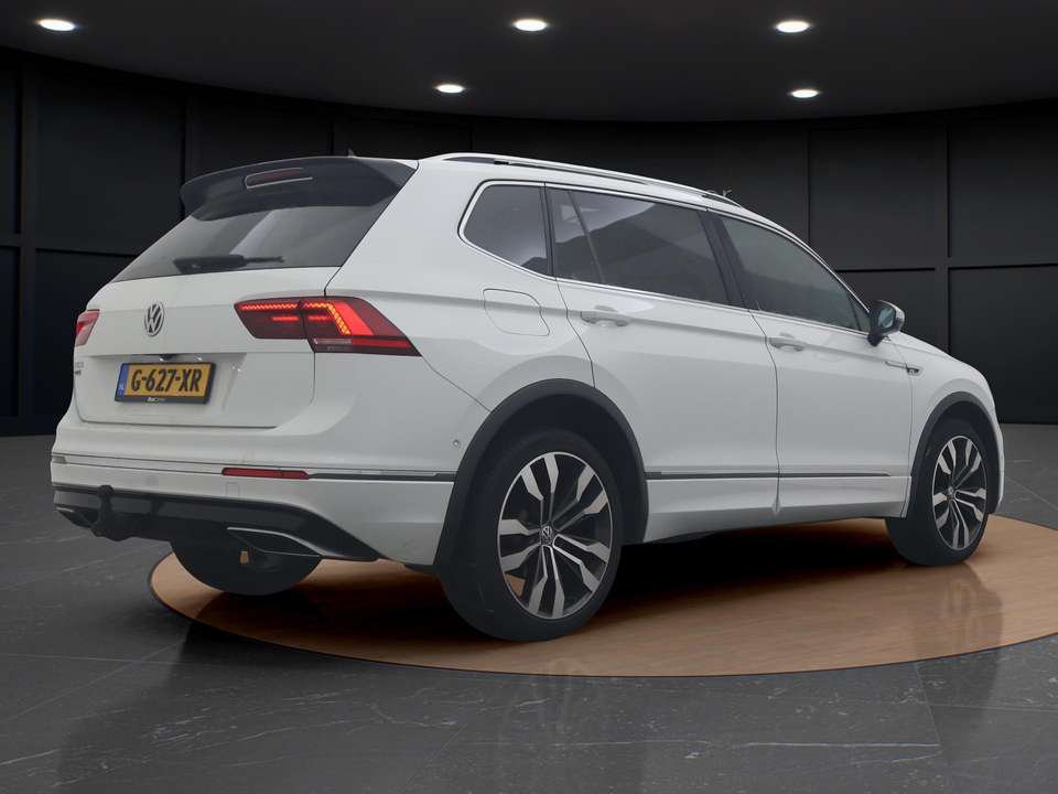 Volkswagen Tiguan Allspace - Imagem 5