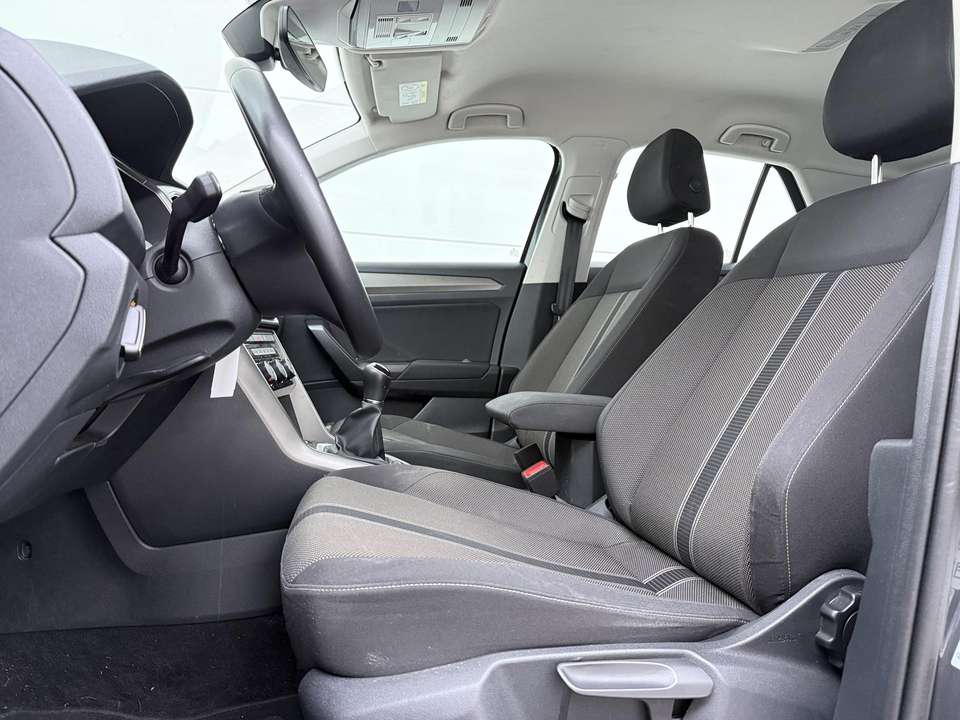 Volkswagen T-Roc - Imagem 4