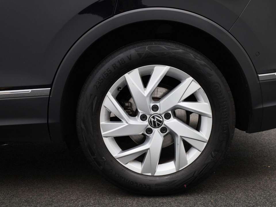 Volkswagen Tiguan - Imagem 13